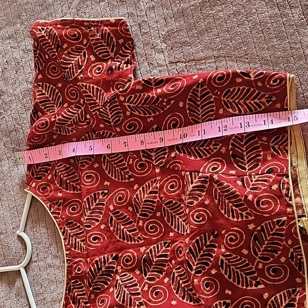 Crop top with Blockprint - Picture 9 of 9
